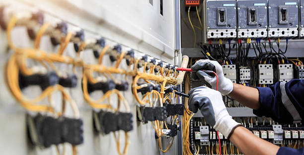 Professional Electrician technician working in Middletown, NY